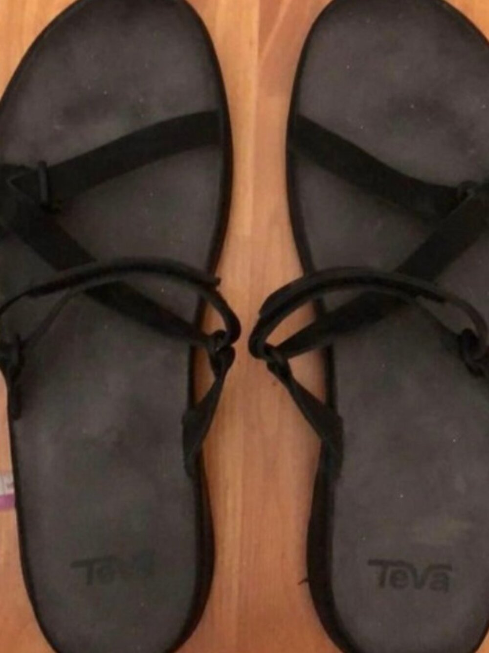 Black Teva Elzada Lea leather sandals Size 10